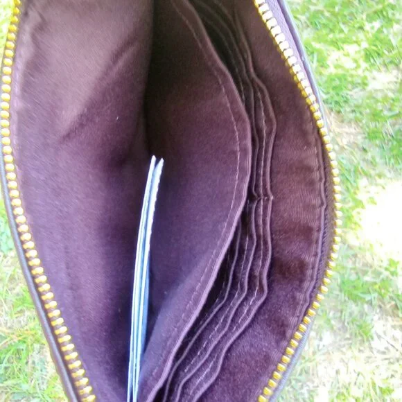 Coach Set Signature Jacquard Strips Zip Hobo Bag & Wristlet NWOT with Care Cards - Picture 7 of 13